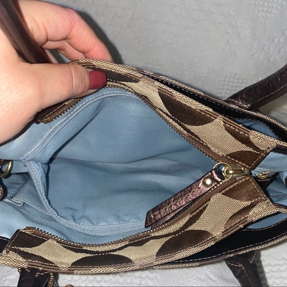 Authentic COACH Brown Purse Shoulder Bag - Picture 10 of 10